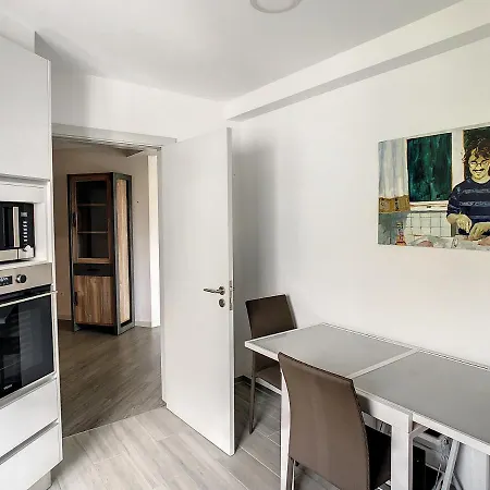 Rainbow By Lovelystay * 푼샬