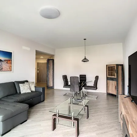 Rainbow By Lovelystay Апартаменты *